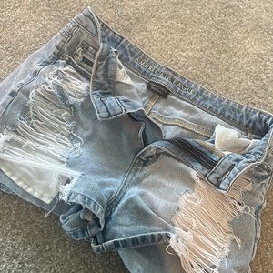 american eagle ripped jean shorts